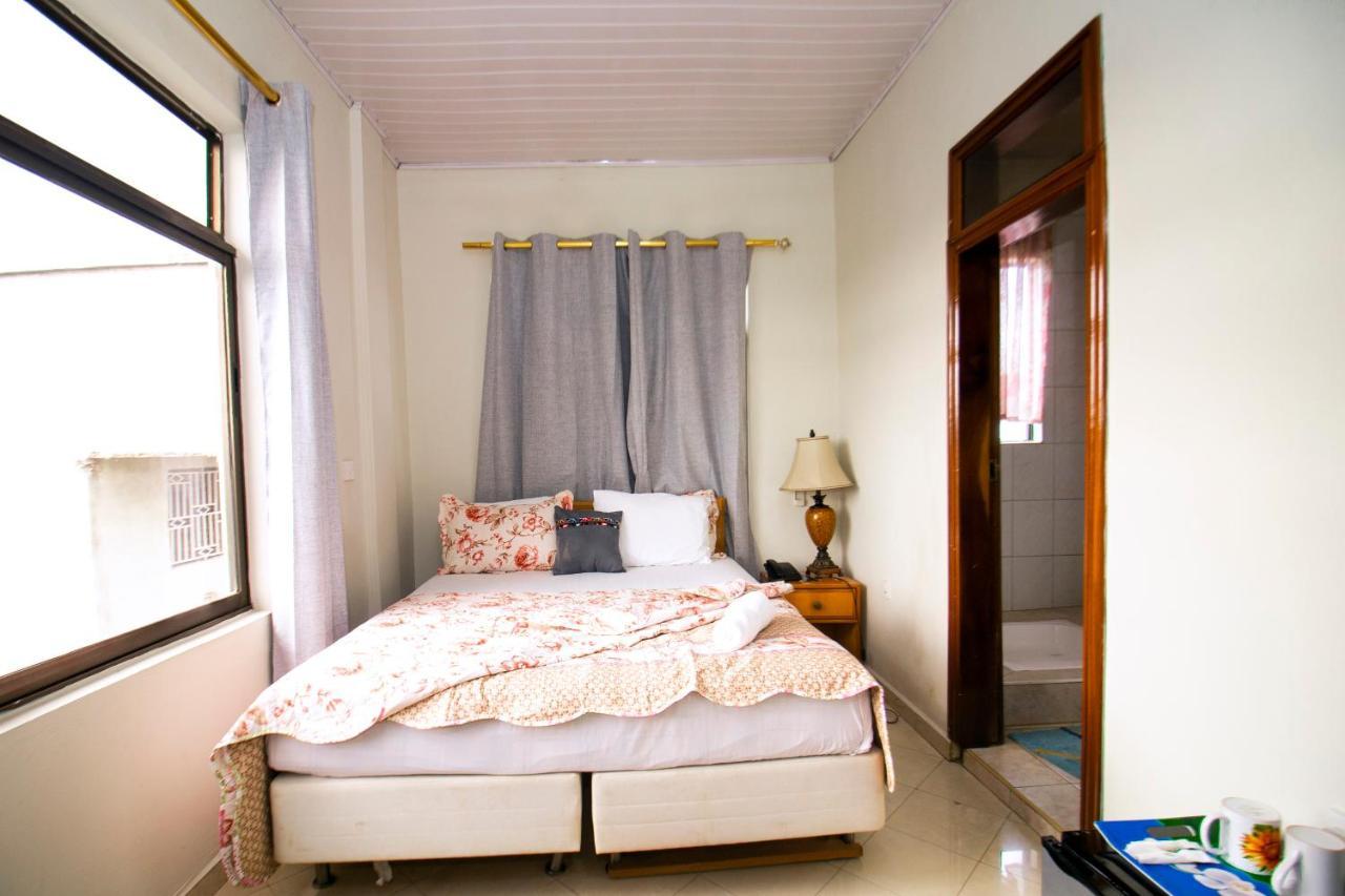 Prestige Guesthouse ,Ksi كوماسي المظهر الخارجي الصورة