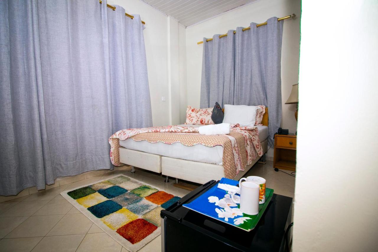 Prestige Guesthouse ,Ksi كوماسي المظهر الخارجي الصورة