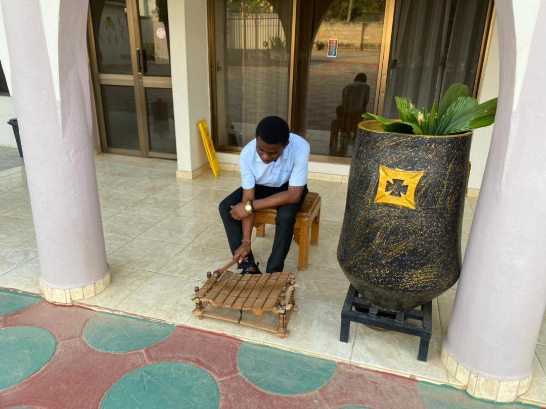 Prestige Guesthouse ,Ksi كوماسي المظهر الخارجي الصورة