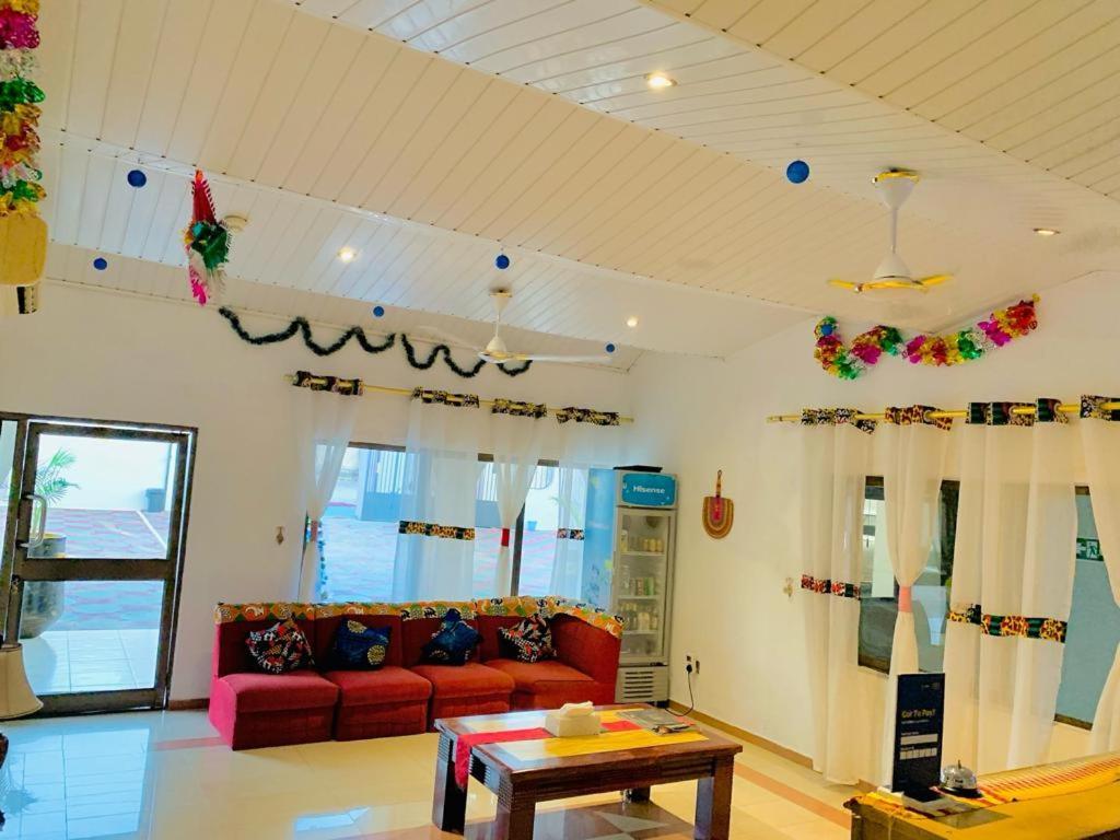 Prestige Guesthouse ,Ksi كوماسي المظهر الخارجي الصورة