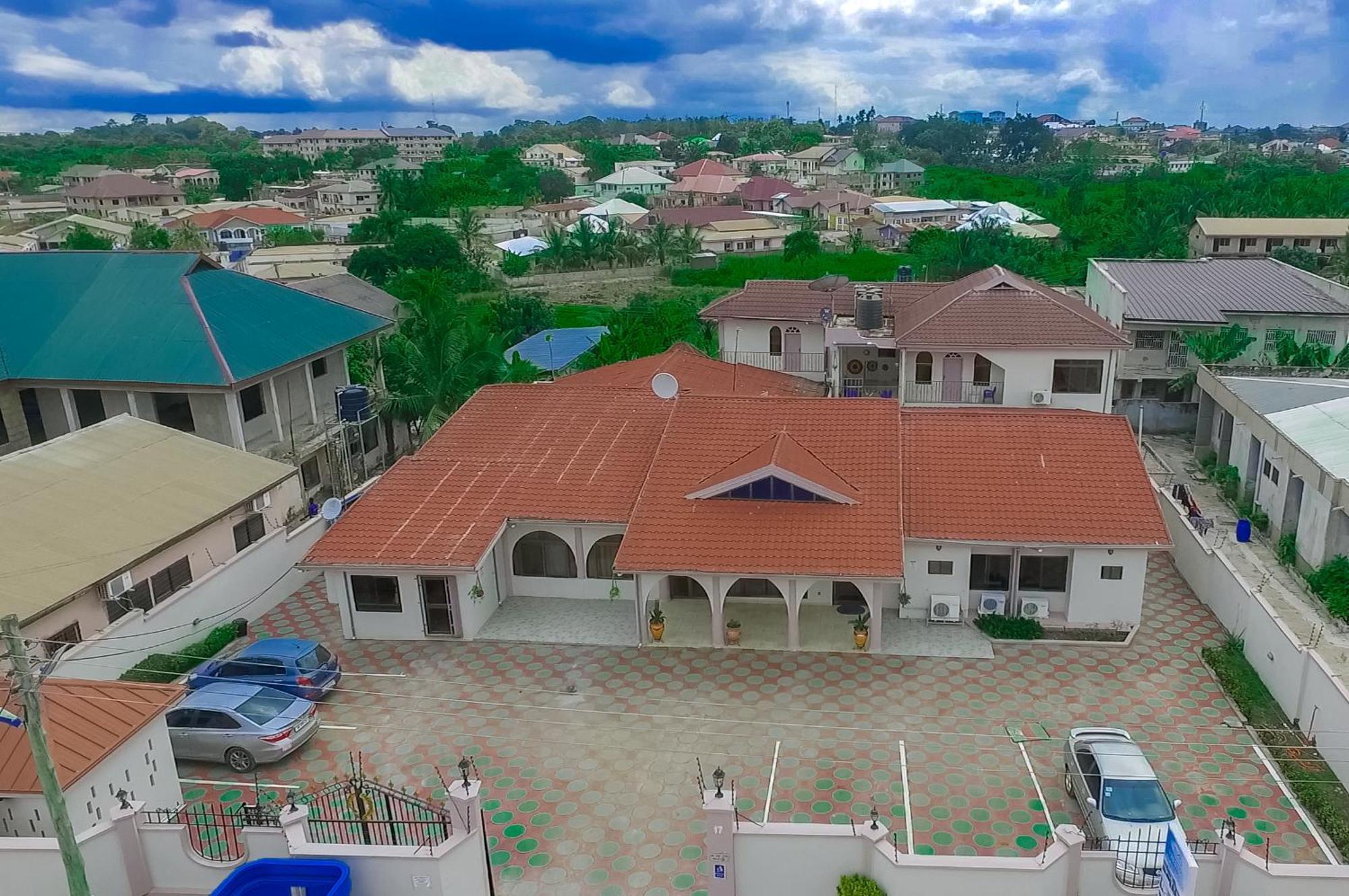 Prestige Guesthouse ,Ksi كوماسي المظهر الخارجي الصورة