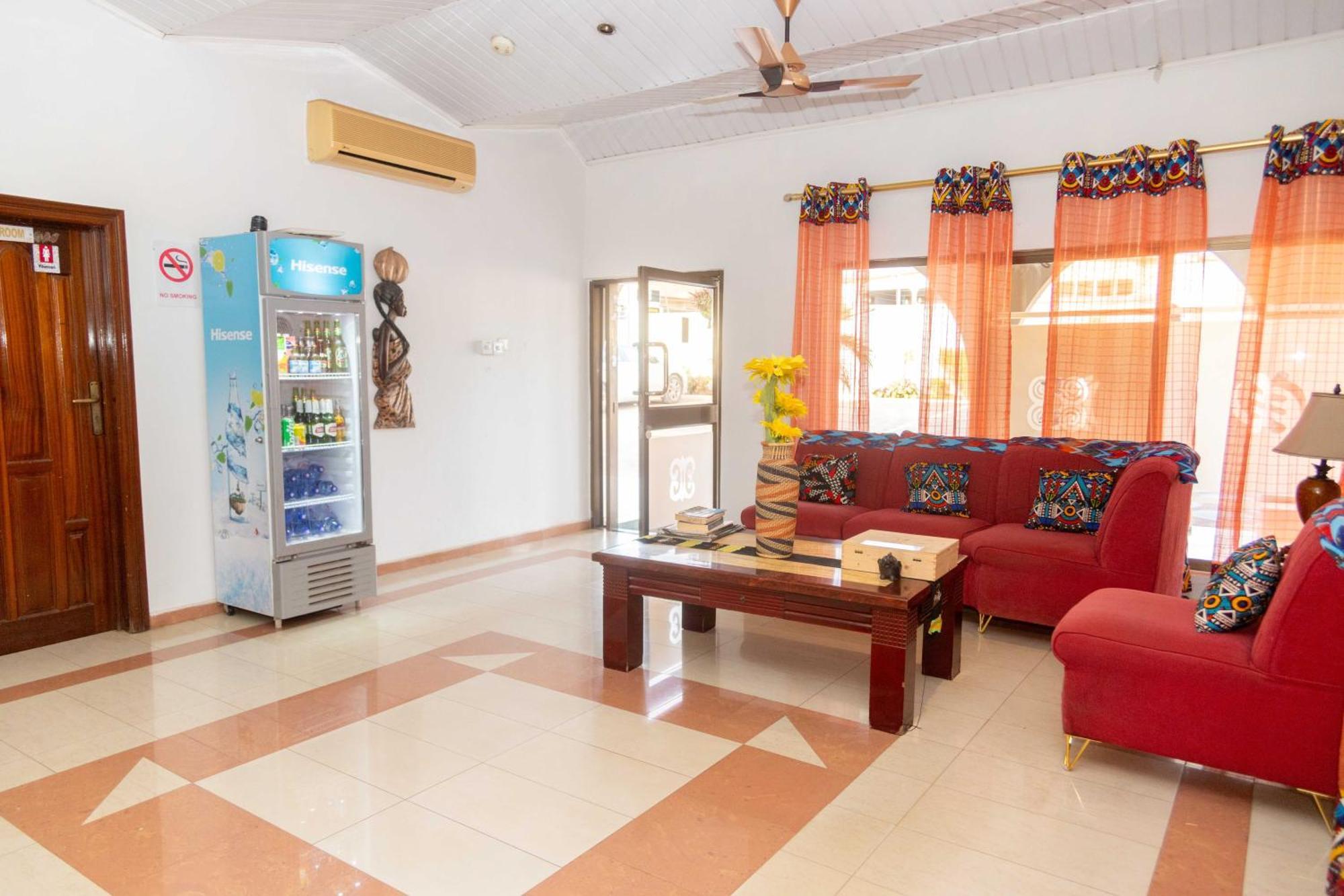 Prestige Guesthouse ,Ksi كوماسي المظهر الخارجي الصورة